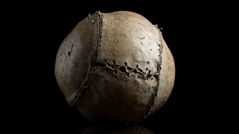 A bola mais antiga do mundo — Foto: Divulgação: Smith Art Gallery and Museum