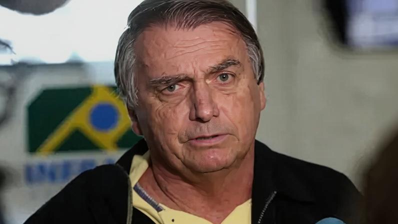 Ex-presidente pode perder a patente de capitão se for condenado pelo STM - (crédito: Tânia Rêgo/Agência Brasil)