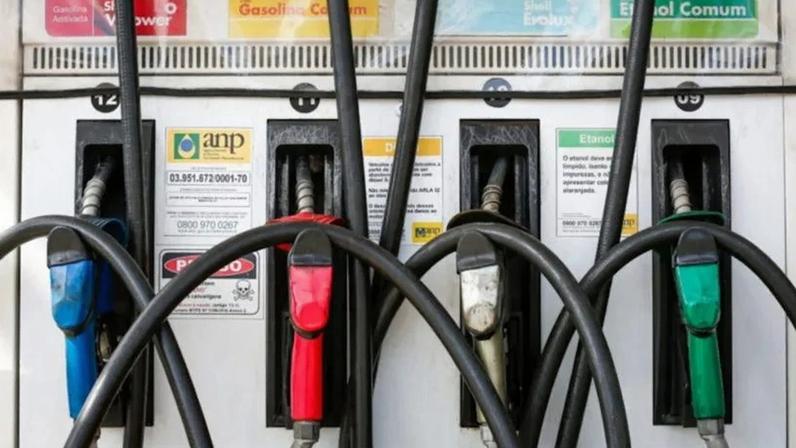 Na 1ª reunião extraordinária do Conselho Nacional de Política Energética de 2025, realizada em 18 de fevereiro, foi decidida a prorrogação do aumento previsto da mistura obrigatória de biodiesel ao diesel comercializado no país