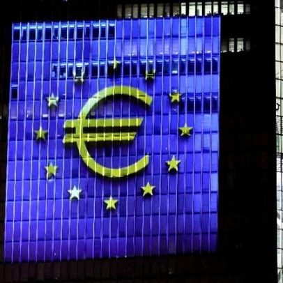 Parlamento Europeu aprova projeto de euro digital
