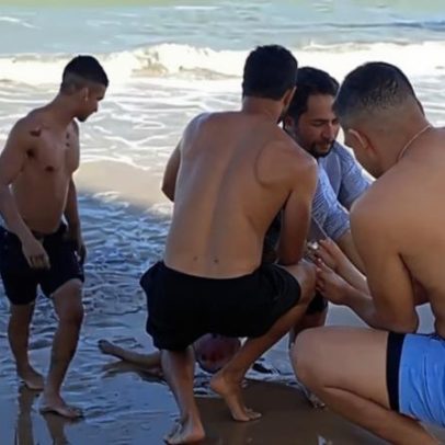 Jovem de 19 anos, vítima de ataque de tubarão-tigre, é resgatada por primo