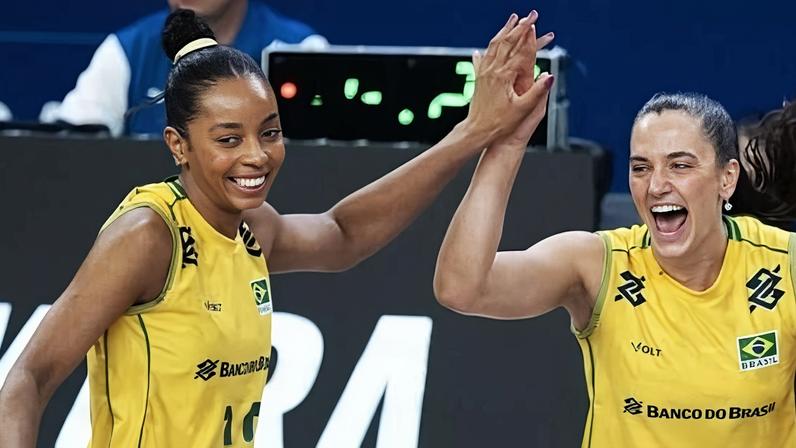 Brasil vence a França e continua invicto na Liga das Nações Feminina de Vôlei