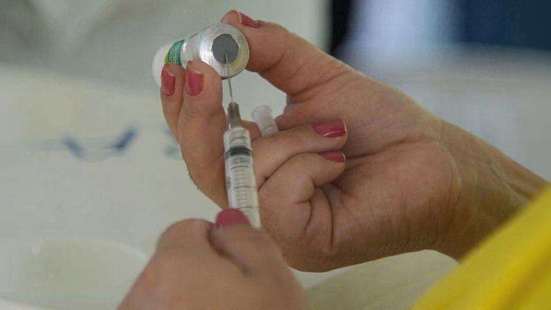 Ministério da Saúde interrompeu a vacinação após identificar 42 reações severas associadas à aplicação da Butantan-DV