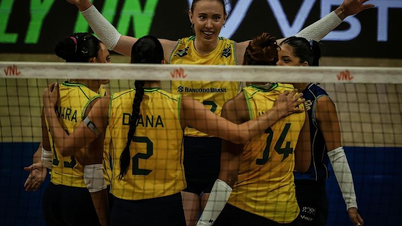 Brasil vence Países Baixos (Holanda) por 3 sets a 1 na estreia da Liga das nações de vôlei feminino - seleção feminina de vôlei - em 3/06/2026