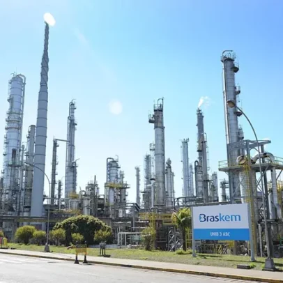 Braskem sobe após fundo controlador apresentar oferta para comprar ações