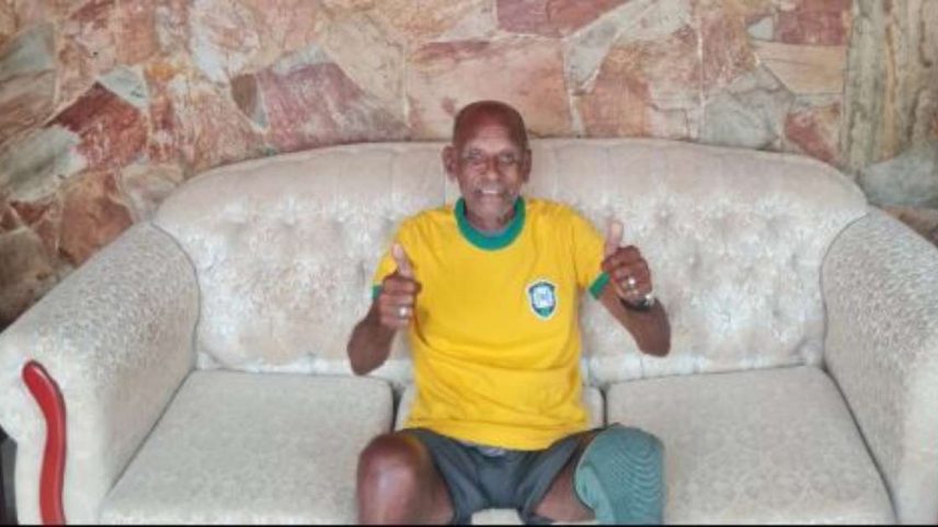 Brito zagueiro tricampeão de 70