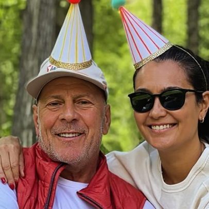Esposa de Bruce Willis completa 50 anos e compartilha vídeo antigo