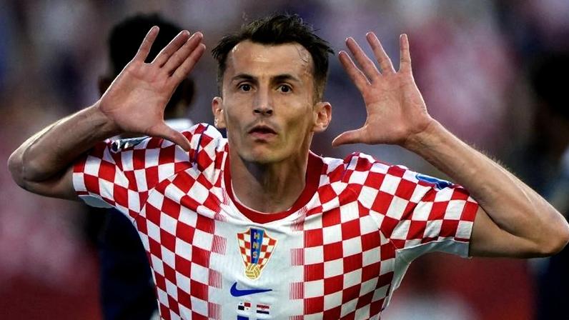Budimir celebra gol da Croácia sobre Panamá em jogo da Copa do Mundo