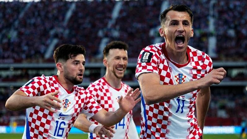 Budimir celebra gol da Croácia sobre Panamá em jogo da Copa do Mundo