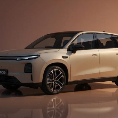 Leapmotor C10 renova plataforma 800V e estreia na China