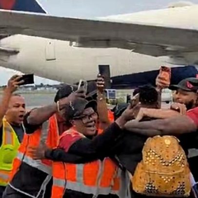 Cabo Verde chega para a primeira Copa com festa no aeroporto