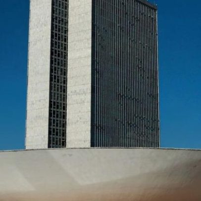 Deputados gastam R$ 110 milhões em seis meses, em ano eleitoral