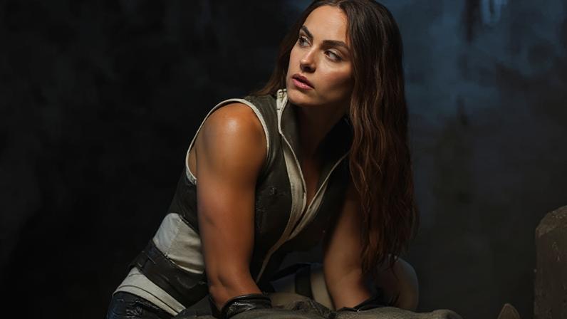 Atriz revela estar realizando sonho de infância atuando em filme de super-herói