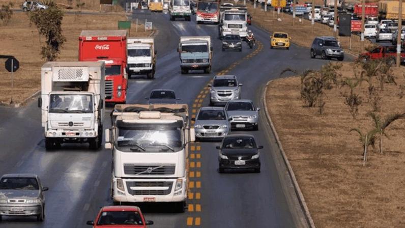 Câmara aprova MP do Frete com anistia para caminhoneiros