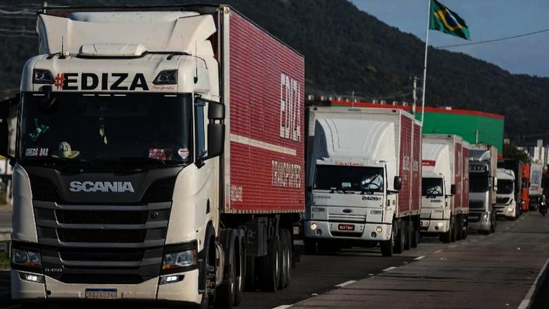 Disputa expõe um conflito permanente entre o interesse dos transportadores por maior remuneração e a busca das empresas por redução de custos logísticos