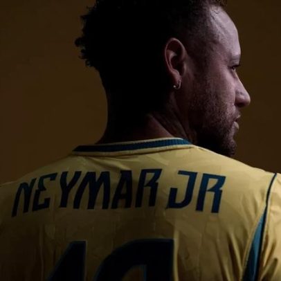 Erro em camisa oficial do Brasil com nome de Neymar viraliza nas redes