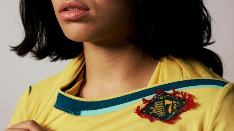 Ação troca “Vai, Brasa” por números do feminicídio em blusa do Brasil