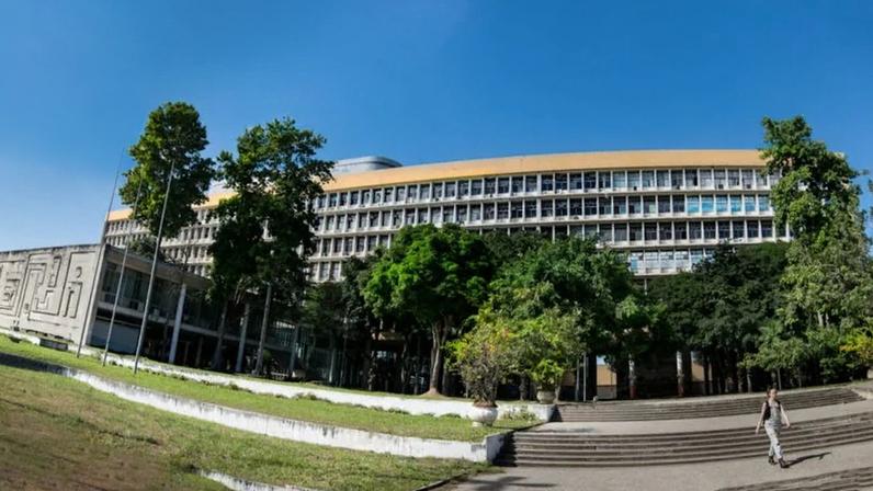 Na imagem, o campus da UFRJ (Universidade Federal do Rio de Janeiro)