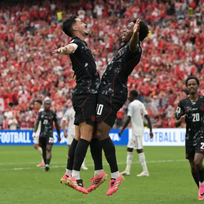 Canadá joga por empate contra Suíça para conquistar 1º lugar do Grupo B