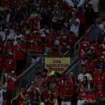 Manifestantes pró-Palestina protestam contra Israel antes da Copa no Canadá