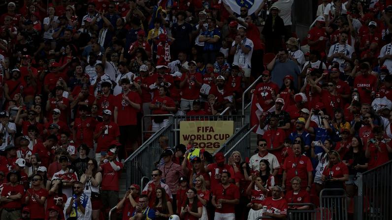 Manifestantes pró-Palestina protestam contra Israel antes da Copa no Canadá