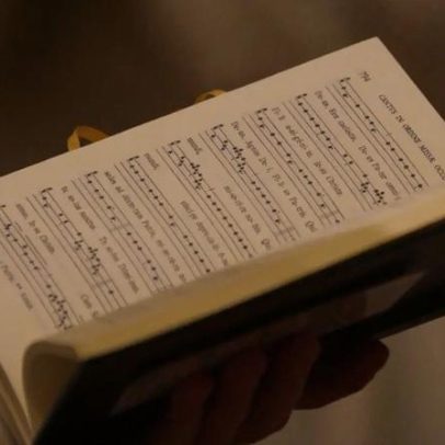 Católicos discutem reações ao canto gregoriano criado por IA