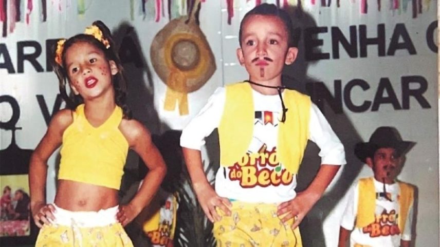 Famoso reconhecido na festa de São João atrai multidões