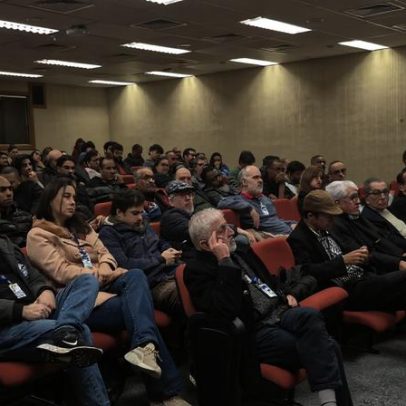Seminário analisa memória institucional e trajetória do IBGE no RS