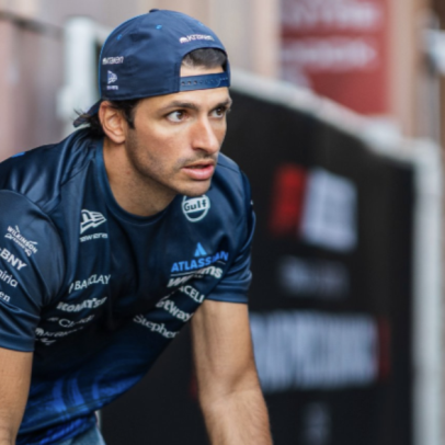 Sainz vê futuro na Williams e celebra confiança da equipe