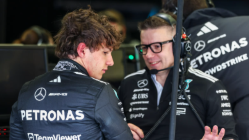Bono trabalha com Antonelli desde 2025 e depositou confiança no jovem piloto