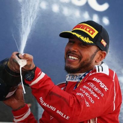 Vasseur celebra vitória de Hamilton e o defende