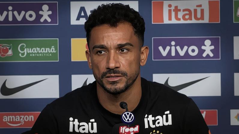 Danilo mandou mensagem para Parreira