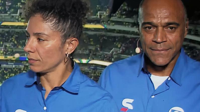 Denilson ao lado de Cristiane na partida