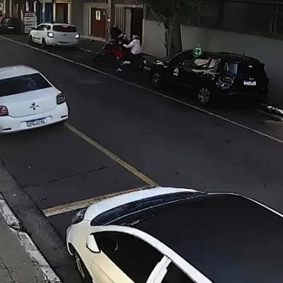 Vídeo mostra dupla antes de atirar no irmão de Eloá e indica monitoramento