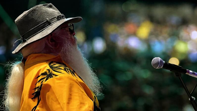 São Paulo 13/09/2025 - Com serenidade e amor, comunicamos que Hermeto Pascoal fez sua passagem para o plano espiritual, cercado pela família e por companheiros de música. Foto/ Intagram/hermetopascoal