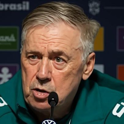 Ancelotti mantém mistério sobre o time antes do jogo