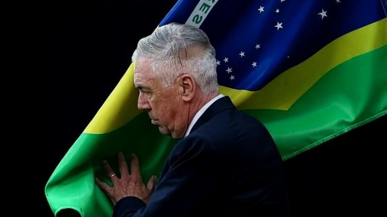 Carlo Ancelotti, técnico do Brasil, antes de jogo contra Marrocos pela Copa do Mundo
