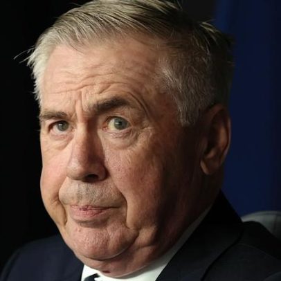 Ancelotti repete fórmula campeã de 2022 na Argentina com escalação mutante