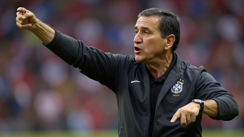 Parreira foi tetracampeão no comando da Seleção Brasileira em 1994 (VANDERLEI ALMEIDA / AFP)