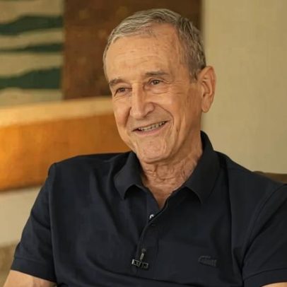 Parreira apresenta melhora com baixa sedação e volta a acordar sob comando