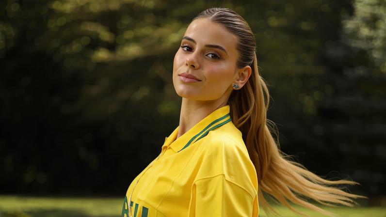 Esposa de jogador da Seleção ostenta até cozinheira francesa na Copa
