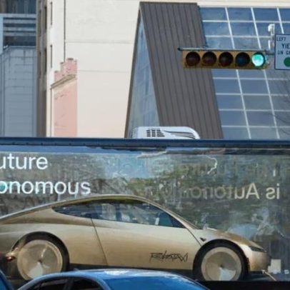 Tesla lança robotáxis sem supervisão em Austin, Texas