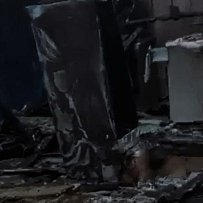 Dupla incendeia casa para ameaçar vítima, afirma ser do PCC