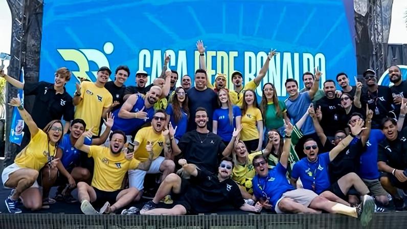 Casa Rede Ronaldo vira referência em Miami como hub de experiências da Copa