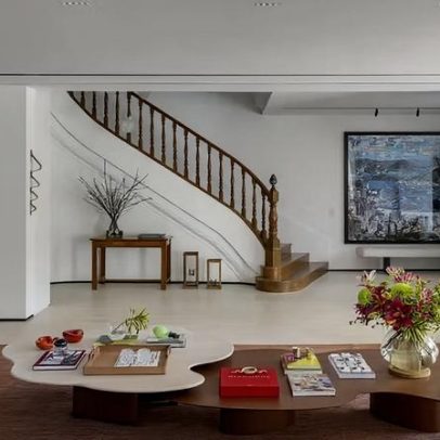 Projeto une design brasileiro e arte de peso em casa no Rio