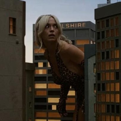 Criador de Euphoria afirma que Sydney Sweeney insistiu em cenas de nudez