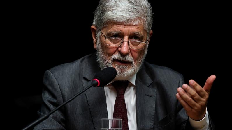 Celso Amorim, assessor especial da Presidência para Assuntos Internacionais (Foto: Vinicius Loures/Câmara dos Deputados)