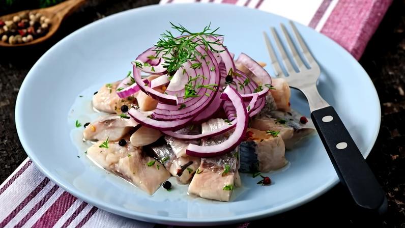 O ceviche é um prato geralmente consumido como aperitivo ou entrada em uma refeição completa