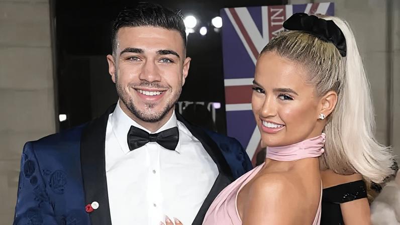 Molly-Mae Hague e Tommy Fury dão as boas-vindas ao segundo filho
