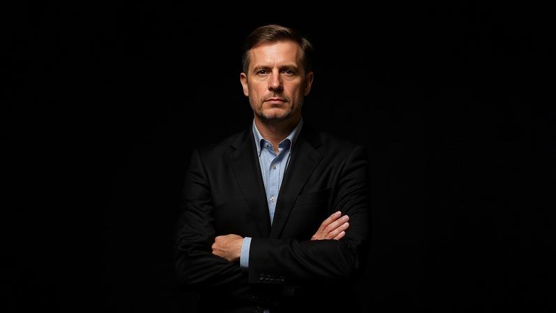quatro IAs, quatro experiências de conversa bem diferentes: testamos cada uma com os mesmos prompts para descobrir qual é a mais natural — Foto: TechTudo/Késya Holanda